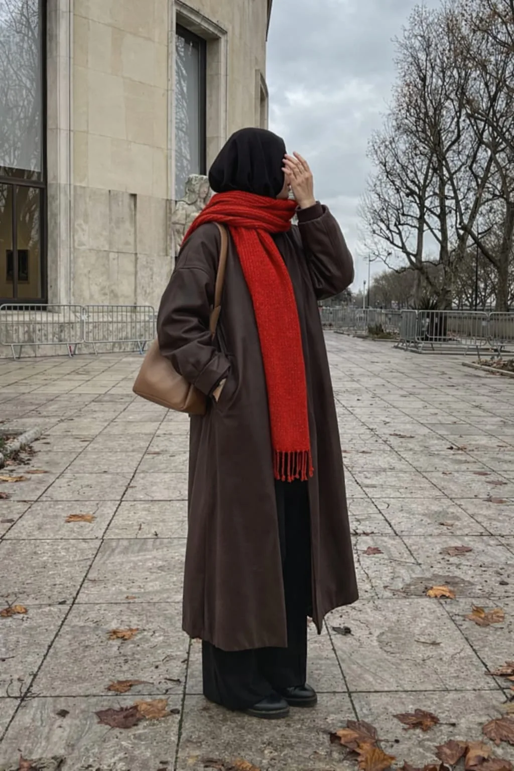 El örgüsü kırmızı atkı - şehir stili